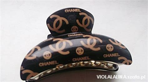 Klamra Chanel .